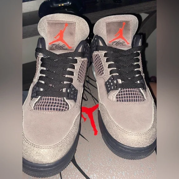 Jordan | Shoes | Worn A Few Times No Star Loss Like Bran New  display picture 1